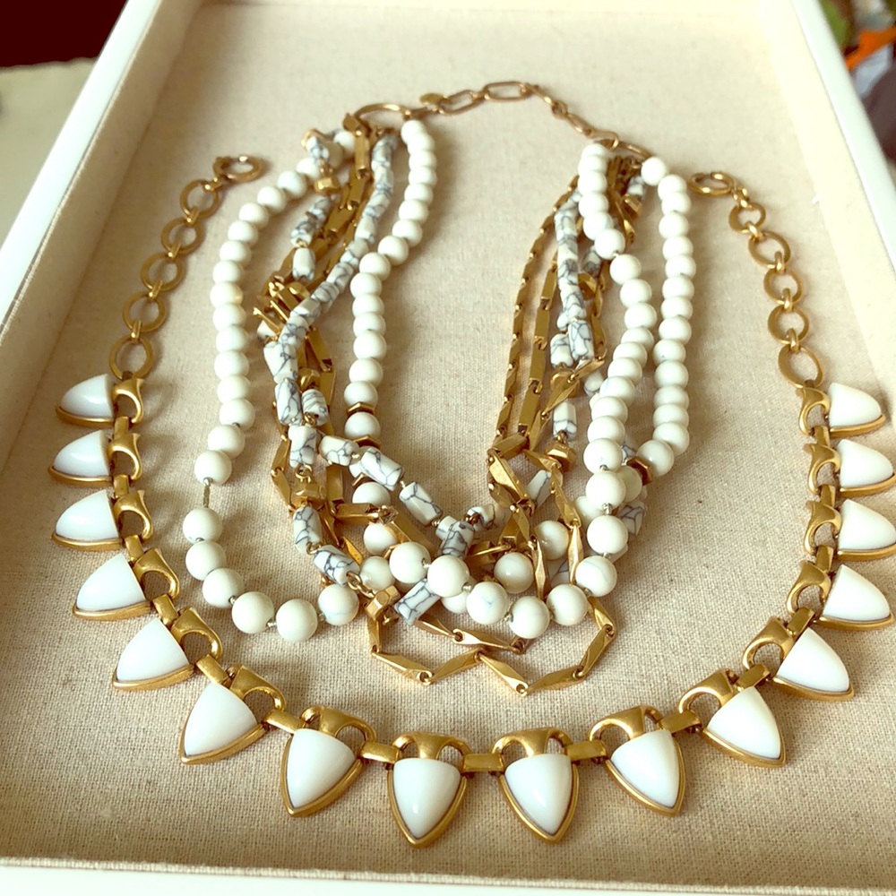 Stella & Dot White Sutton Necklace